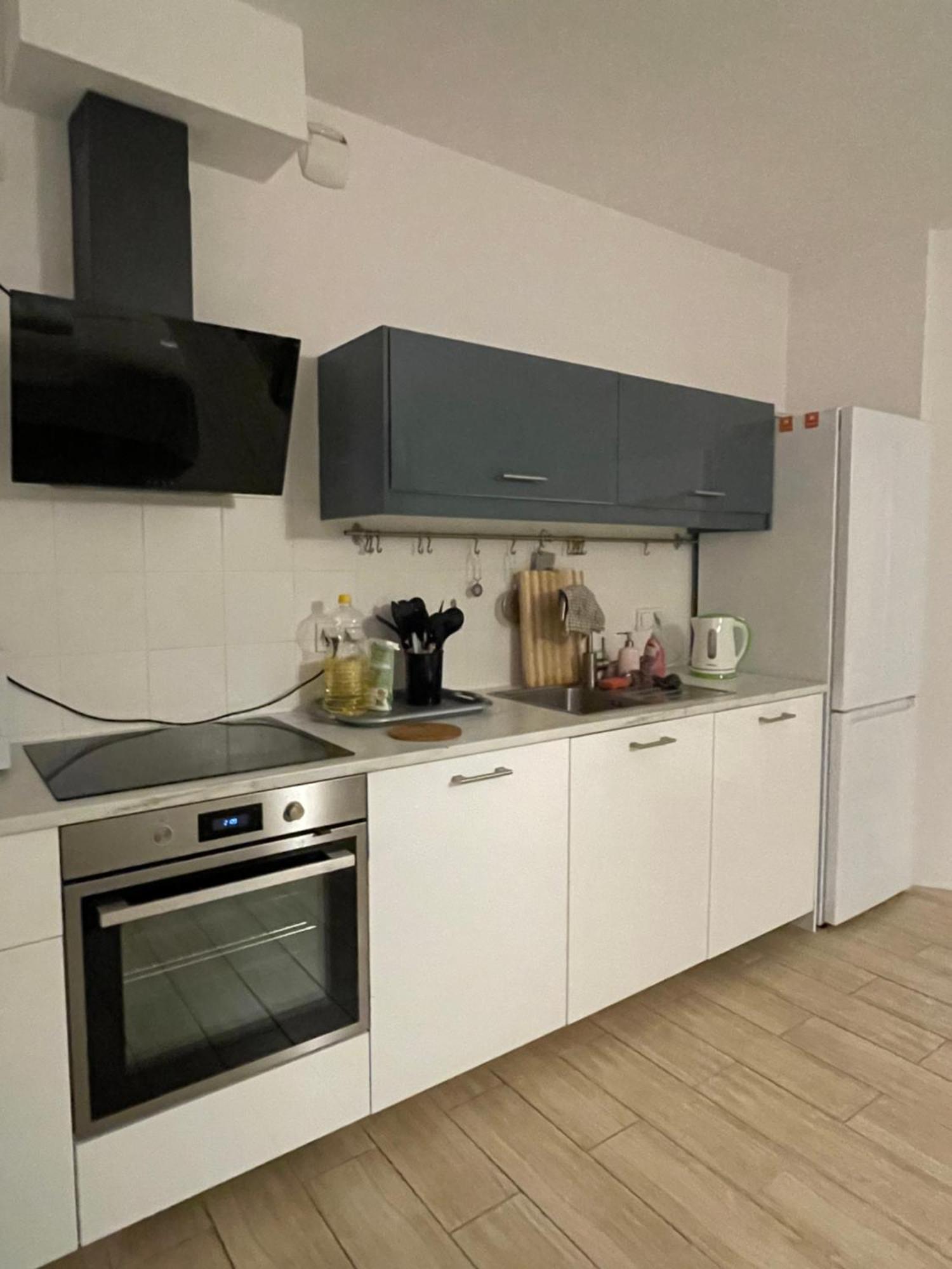 Cybernetyki2 Inn Near Airport Warszawa Eksteriør bilde